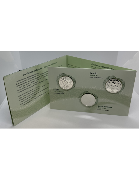 Portugal - Brillant Universel 2004 (EURO 2004) 3 X 8 EURO en Argent - Coffret BU