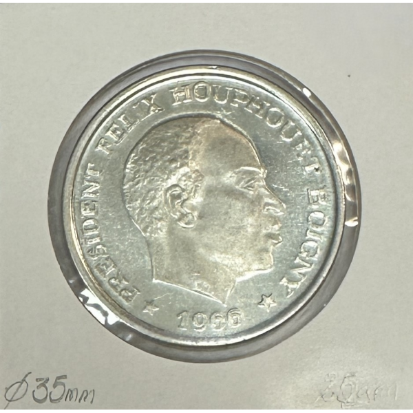 COTE D'IVOIRE - 10 FRANCS (1966)...