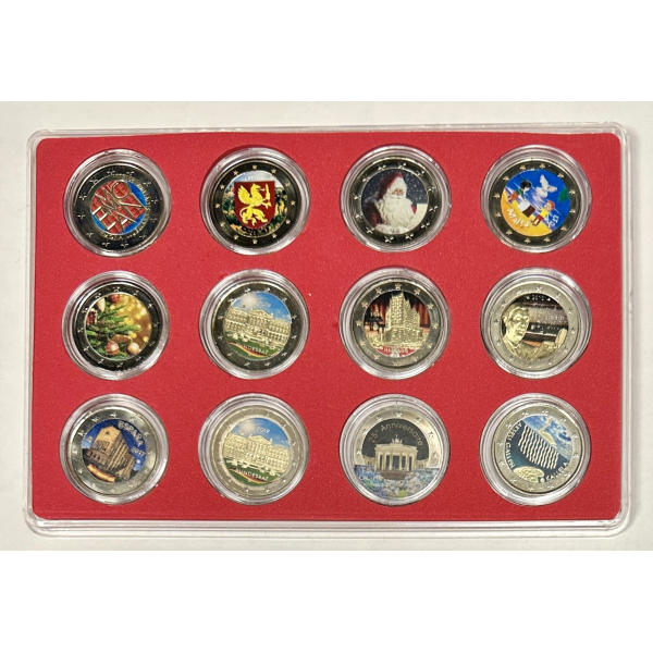 LOT DE 12 PIECES DE 2 EUROS...