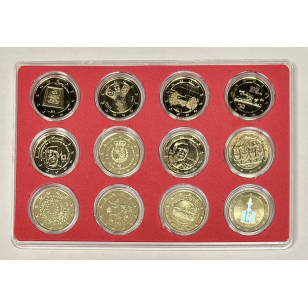 LOT DE 12 PIECES DE 2 EUROS COLORISEES DIFFERENTES //...